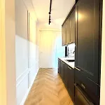 Luxury Modern With Balcony - Near Center Apartman *